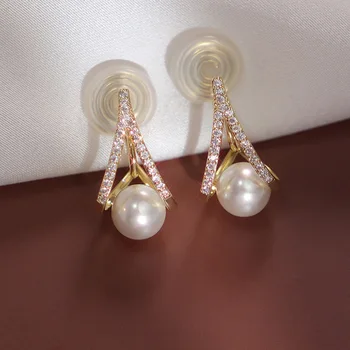 Обеци-клипове с цирконий и перли от истинско злато покритие покритие, леки луксозни обеци-клипове без ушни отвори за жени