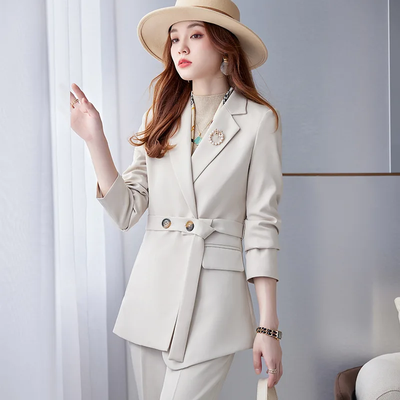 Модерен женски бутиков костюм Slim Fit с дълъг ръкав, комплект от две части, работни униформи, костюми за офиса с бял причините . ' - ' . 0