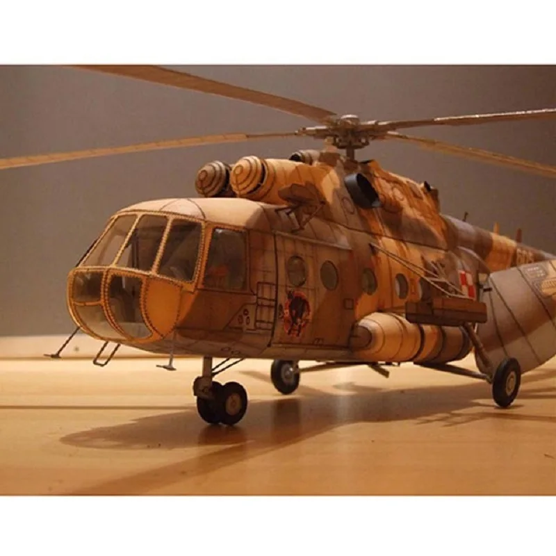1:33, Полски Среден Хеликоптер Ми-17 Книжен Модел на Превозното Хеликоптер Ръчно изработени Книжен Модел Papercraft Колекция от Декорации за дома . ' - ' . 1