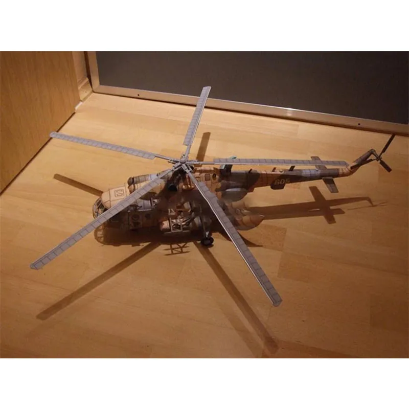 1:33, Полски Среден Хеликоптер Ми-17 Книжен Модел на Превозното Хеликоптер Ръчно изработени Книжен Модел Papercraft Колекция от Декорации за дома . ' - ' . 5
